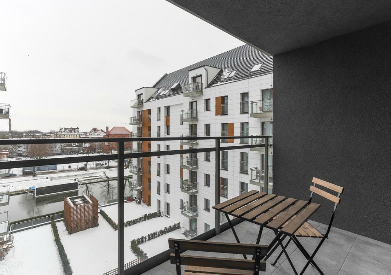 Comfort Apartment Oldtown With River View Гданск Екстериор снимка